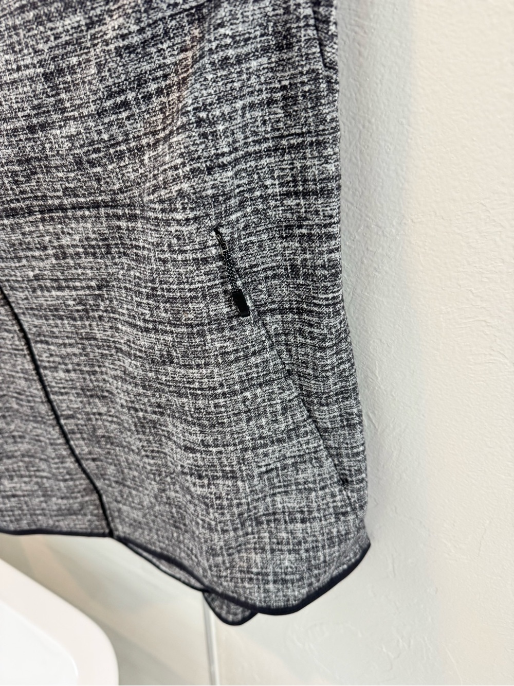 Lululemon Jacket - Picture 3 of 5
